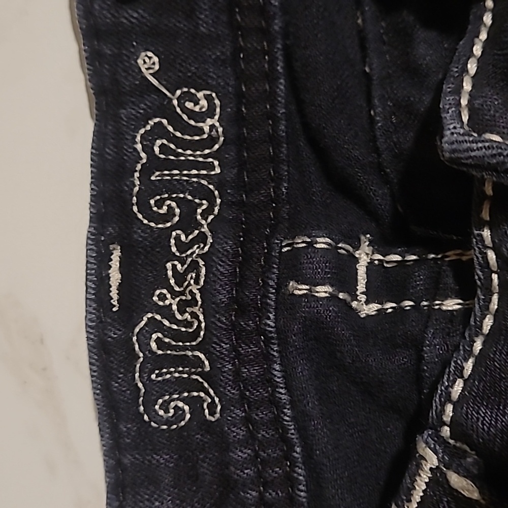 Miss Me  Jeans with White Stitching and Rhinestones Dark Blue Or Black Sz 24 - Picture 5 of 12